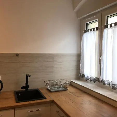 Apartament Angelina Apartment *